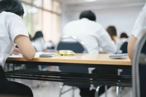 学校